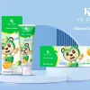 Transparent ingredients list for kids toothpaste showing Xylitol, Hydrated Silica, and fluoride-free options Transparent ingredients list for kids toothpaste showing Xylitol, Hydrated Silica, and fluoride-free options