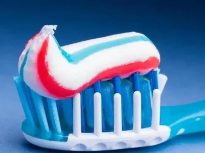Personnalisé de marque privée tubes de dentifrice de blanchiment à base de plantes, et sensible formules de grands fabricants de