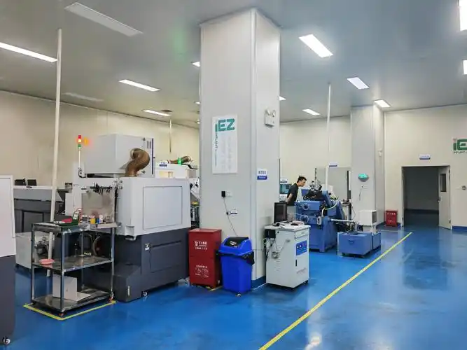 Modern automated production line filling toothpaste tubes at a private label oral care manufacturing facility, ensuring high-quality and scalable custom production.