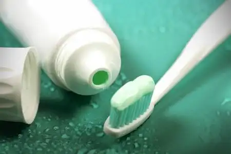 Private label toothpaste labeling and packaging production line at a leading Chinese toothpaste manufacturer in Guangzhou