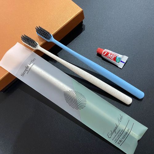 Private label oral care manufacturers Asia – custom toothpaste tubes, mouthwash, charcoal whitening kits and herbal formulas from top oral care suppliers Asia ready to ship to USA – contact Guangzhou Toothpaste Factory now for your quote